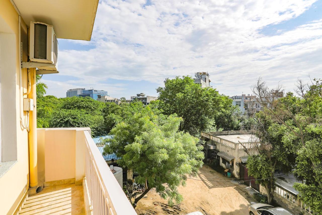 Fabhotel Aravali Suites Гургаон Экстерьер фото
