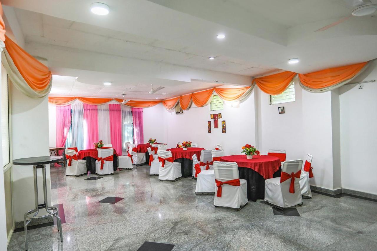 Fabhotel Aravali Suites Гургаон Экстерьер фото